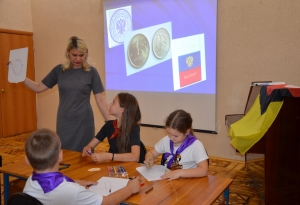 Мероприятия ко Дню России в Энгельсском краеведческом музее.