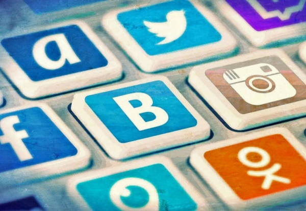 Работа с посетителями в доступном формате в сети Интернет.