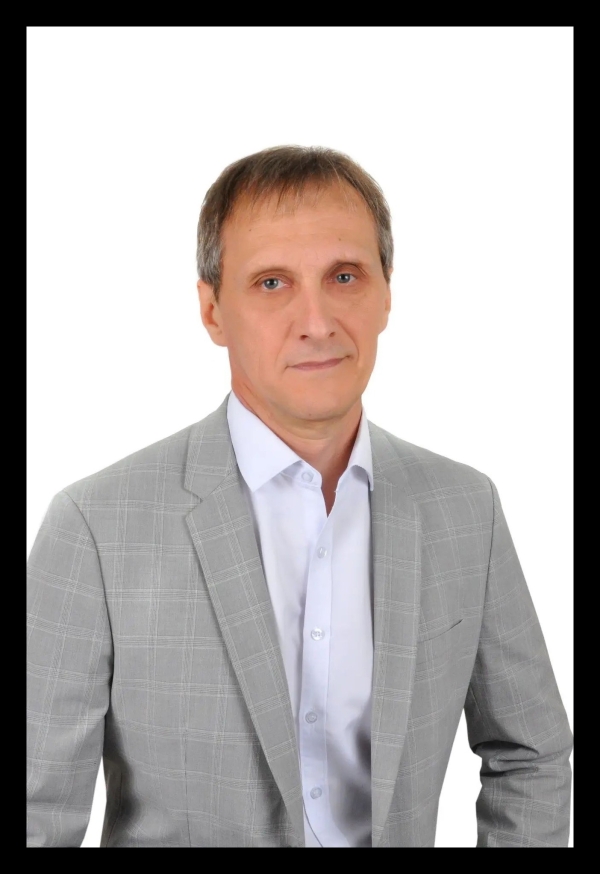 В Энгельсском краеведческом музее состоялась гражданская панихида по Дмитрию Геннадьевичу Решетову