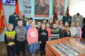 В Энгельсском краеведческом музее проходят тематические мероприятия по военно-патриотическому воспитанию подрастающего поколения.