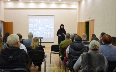В канун Дня защитника Отечества женский коллектив музея адресовал поздравления своим коллегам-мужчинам