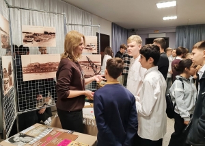 Энгельсский краеведческий музей представил выставочный проект «Город: история, события, люди»