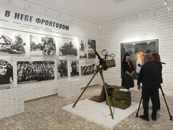 В преддверии начала работы обновленного раздела экспозиции &laquo;В небе фронтовом&raquo; музей посетила съемочная группа ГТРК &laquo;Саратов&raquo;